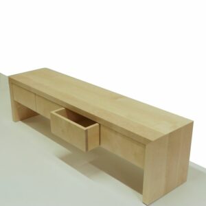 moowoo-eteisen-penkki-sivusta-laatikko-auki-2023